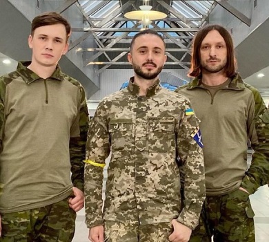 Звертаємося до всього світу: Антитіла випустили англомовний кліп про наслідки війни для людства