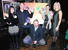 Безсонова, Гусін і Клочкова виставили своє на аукціон