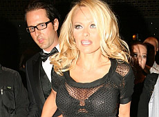 VIP-цицьки на Міс Україна: Памела Андерсон затьмарила місок