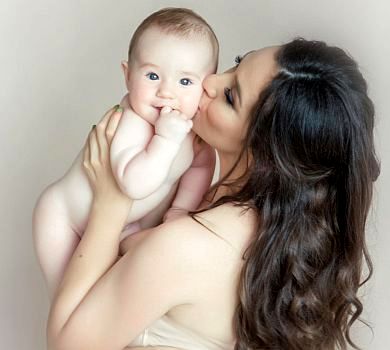 Зміст нашого життя: доньці Наталки Карпи та радника Авакова виповнилося 7 місяців. Ніжні ФОТО