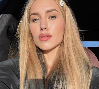 Схудла Квіткова в спідньому показала, що син не успадкував від неї