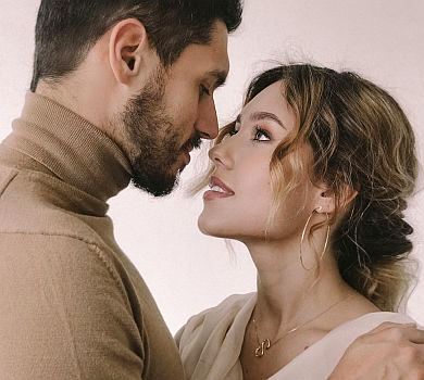 Примножили наше кохання: Квіткова чекає на первістка від Добриніна. ФОТО 