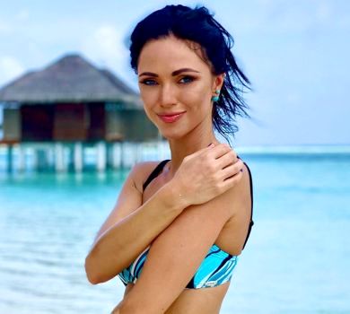Віка НеАнгел після детоксу на Мальдівах напостила в мережі себе у купальнику