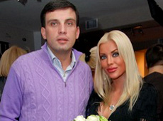 Кульбаба з весільним букетом, дружина Тігіпка і Франчук під кислотою 