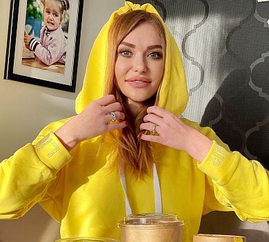 Камінська у спідньому натякнула на нічні дзвінки від колишніх