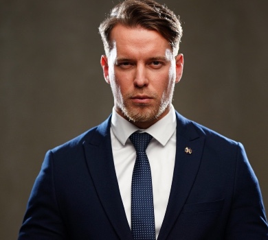 Речник СБУ Дехтяренко розповів про особисте життя та ставлення до звання секс-символу