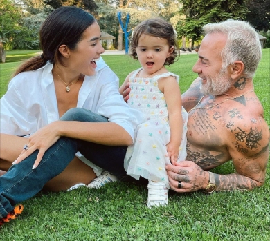 Amore mio: Джанлука Ваккі з нареченою привітали донечку з 2-річчям зворушливими відео