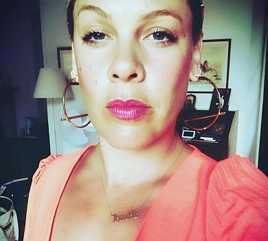 Пінк розповіла, як тяжко хворіє на коронавірус її 3-річний син: Я ніколи стільки не молилася