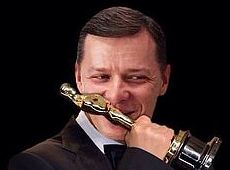 Герман - за грим, Ляшку - за навєрно мужску роль: дотепники роздали Оскара