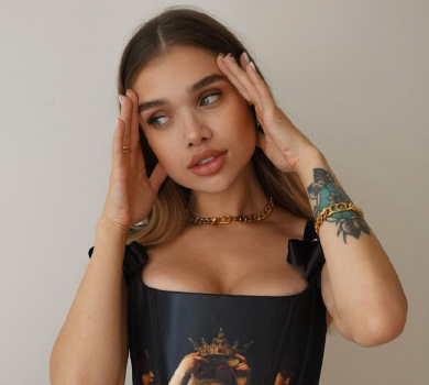 Гора посуду, неінстаграмні сніданки і погризені дивани: Саша Бо відреагувала на хейт за ідеальну картинку в Instagram