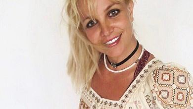 Світ догори дриґом: Спірз на руках прогулялася галявиною. ВІДЕО