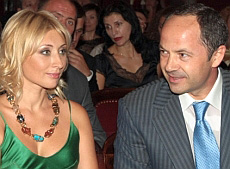 Тігіпко з дружиною і дітьми спілкуються по інтернету