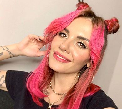 Рівно 1,5 місяця після пологів: MamaRika показалася в своєму найменшому купальнику. ФОТО 