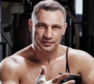 Мер Кличко показав, із ким відзначив 50-річчя. ФОТО