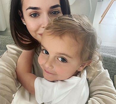 Фокіна у нестабільному стані влаштувала собі море з сином 