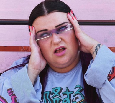 alyona alyona висміяла російських блогерів та показала, чим вони відрізняються від українських