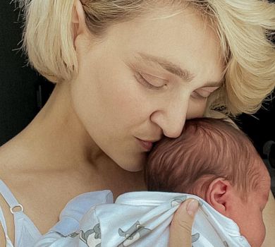 Кекелія стала мамою вдруге та показала фото з малюком 