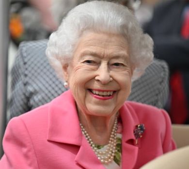 Із нагоди Платинового ювілею: Букінгемський палац оприлюднив новий портрет королеви Єлизавети II