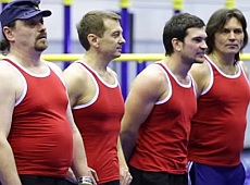 Чоловік Сумської, Поярков та Павлік пограли м’язами у змаганнях зі студентами