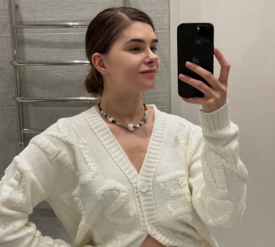 22-річна дівчина Остапчука похизувалася коштовним подарунком від коханого