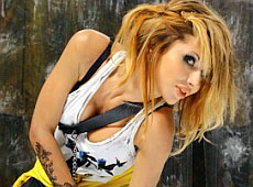 Напівгола Лобода у шоколаді випустила нецензурний одяг