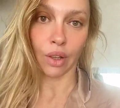 ЖЕК, ви довбані козли: у квартирі Полякової обвалилася стеля. ВІДЕО