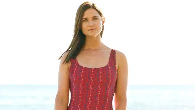 Зірка Гаррі Поттера показала струнку фігурку в купальнику з пластикових пляшок