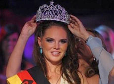 Міс Німеччину 2009 вивезли з України через батька-кондитера