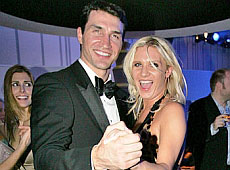 Володимир Кличко крутив із зірками, але амур промазав