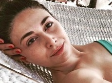 Васадзе показалася в купальнику під час медового місяця на Мальдівах. ФОТО