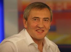 Черновецький: Я одягаюсь скромно, але зі смаком