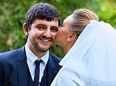 Вельон і кросівки: Добкіна виклала чергову порцію весільних ФОТО