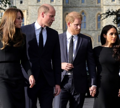 Принци Вільям і Гаррі з дружинами возз‘єдналися заради вшанування пам‘яті бабусі