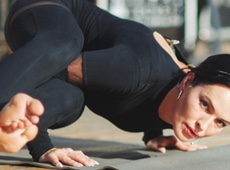 Каменських пострибала, а Астаф'єва скрутилася у благодійниці Єфросиніної