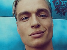 Лобода в пустелі Андалусії знайшла голого блондина з очима на півобличчя. ВІДЕО