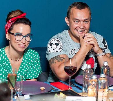 Жінка-телеведуча зе-депутата Арістова пов’язує успіх чоловіка з її задоволенням 