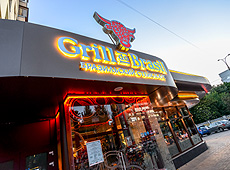 Їж, скільки хочеш: в Києві знову відкрився відомий стейк-хауз Grill do Brasil