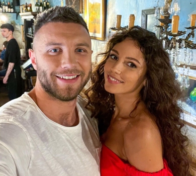 Знову разом? Колишню Богдана і Холостяка Заливака підловили за ніжностями на вулиці