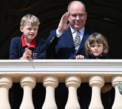 У князя Монако Альбера відповіли на чутки про його розлучення з Шарлін