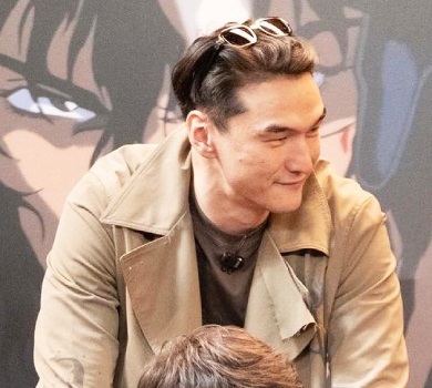 Засунув язика в ж*пу: Остапчук звинуватив коміка Сабурова в замовчуванні війни