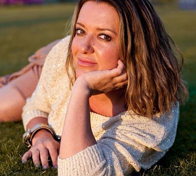 Як Могилевська в Єгипті з голими сідницями позувала. ВІДЕО