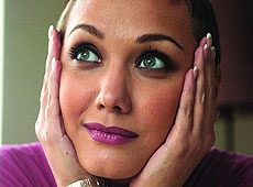 Власова дружить з інопланетянами та тринькає гроші в автоматах