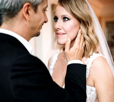 Із катафалком без труни та з Лободою: як Собчак своє епатажне весілля гуляла