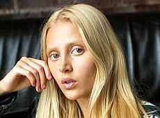 Українська модель, яка постраждала в аварії в США, прийшла до тями