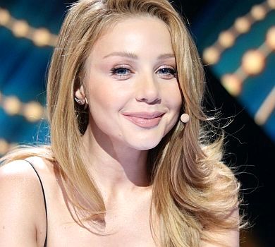 Фізкультхвилинка: Кароль бігає по стіні. Гіпнотичне ВІДЕО