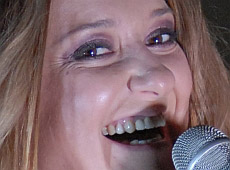 Могилевська не заперечує бісексуальність і любить добрих розумників