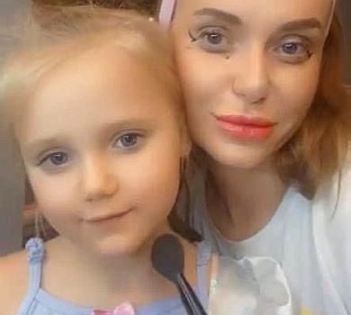 Слава Камінська похвалилася мейкапом та зачіскою для побачення з ексчоловіком