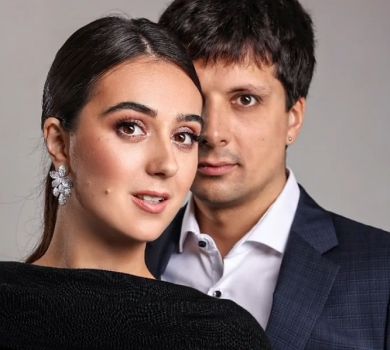 Усе всередині мене застигло: Мендель розказала, як її коханий вирушив на передову