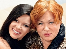 Мати Руслани закохалася у молодика та підсіла на ботокс 