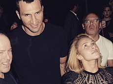 Кличко зводив Пенетьєрі з голим животом на арт-виставку у Маямі. ФОТО